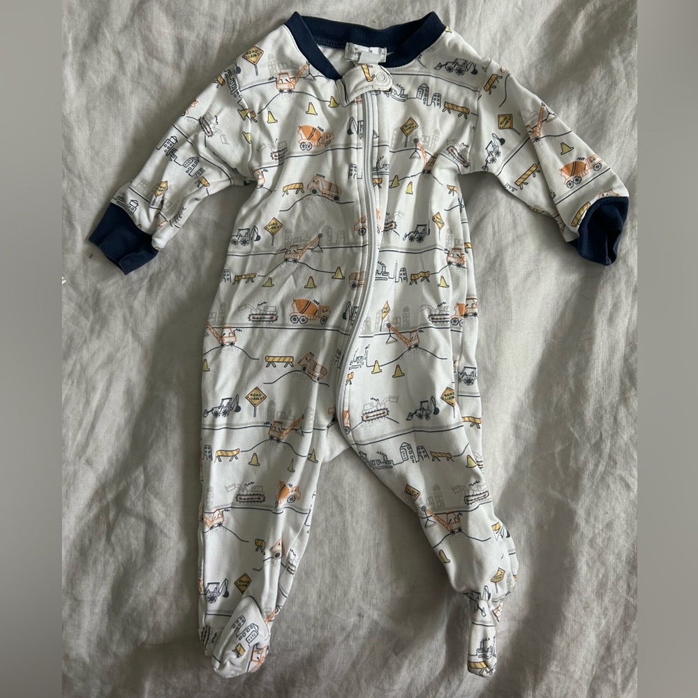 🚧 Kissy Kissy - Construction PJs